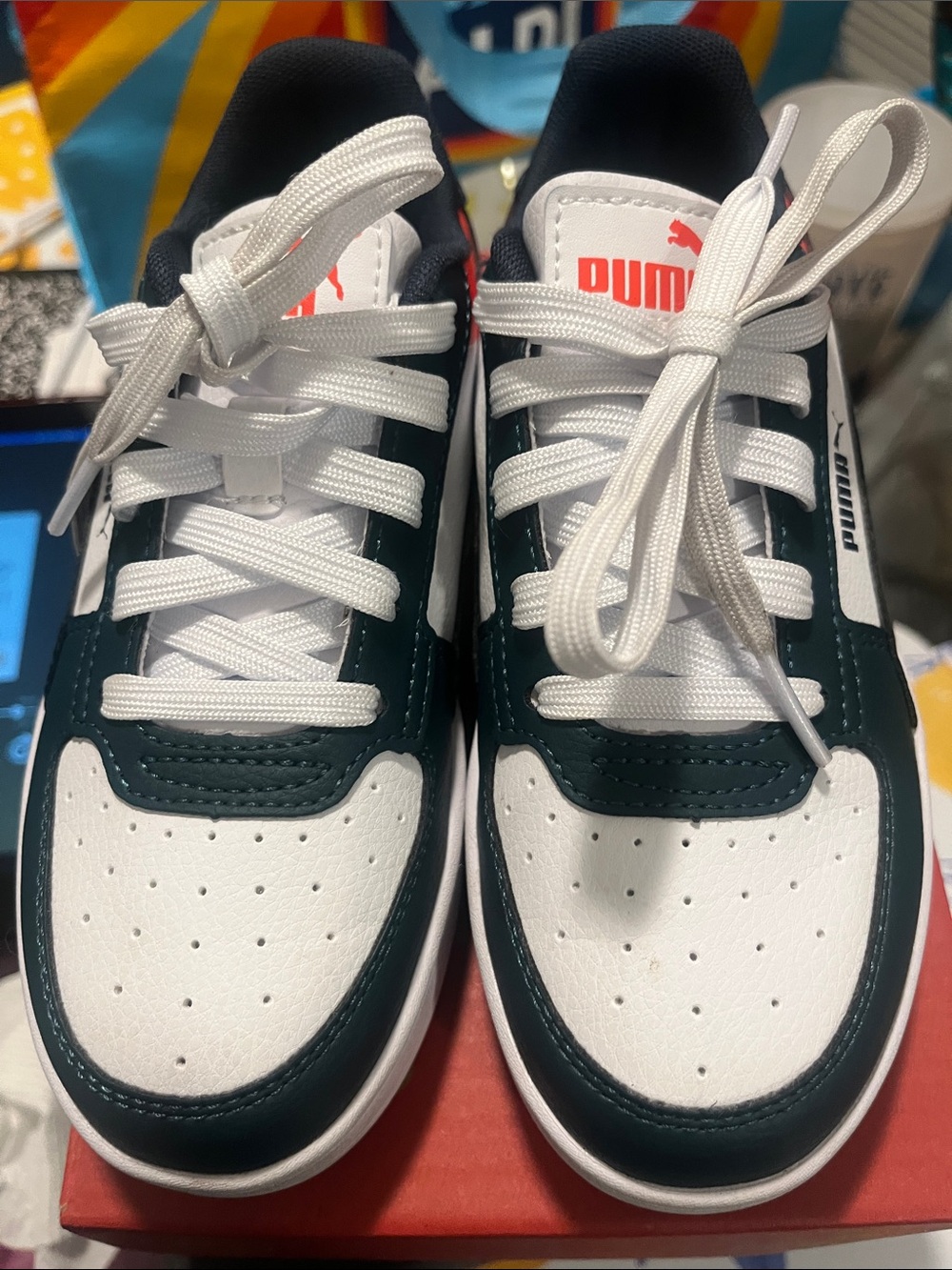 Puma White & Dark Green Low-Top Sneakers